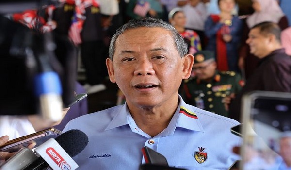 Datuk Seri Aminuddin Harun/ BERNAMA